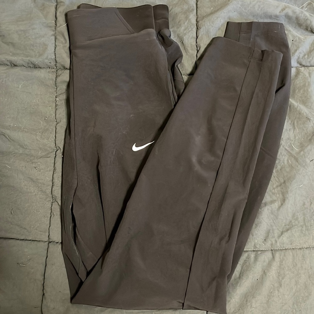 Nike joggers